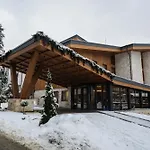 Flora Boutique Hotel
