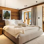 Flora Boutique 5*