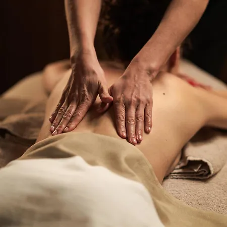 Flora Boutique Hotel