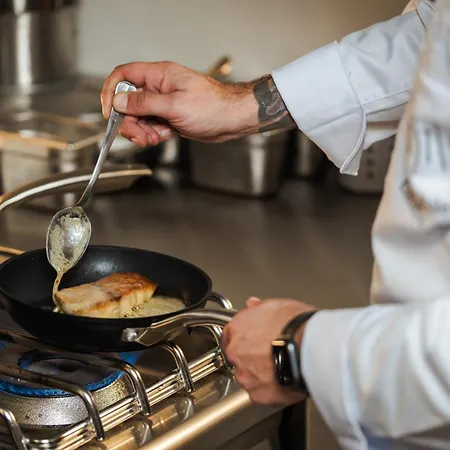 Flora Boutique 5* Borovets