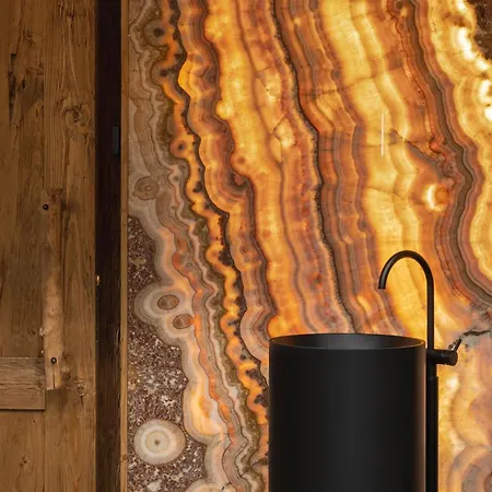 Flora Boutique Hotel