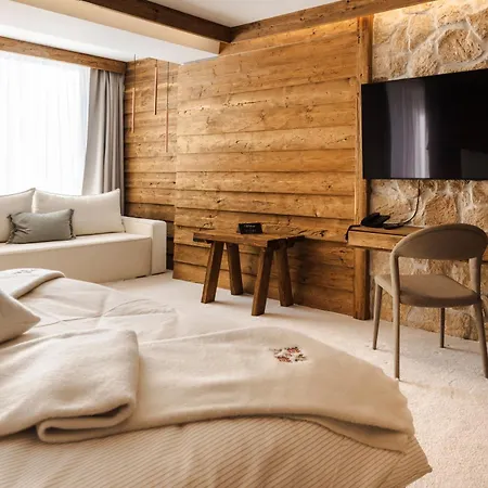 Flora Boutique Otel 5*