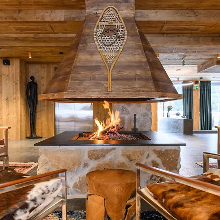 Flora Boutique Hotel