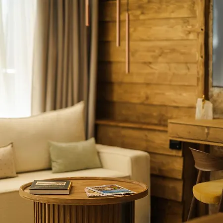 Flora Boutique Otel 5*