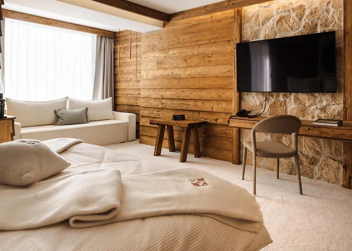 Flora Boutique ホテル 5*